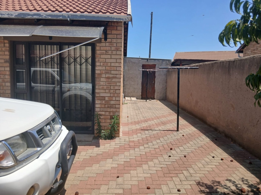3 Bedroom Property for Sale in Grasslands Free State
